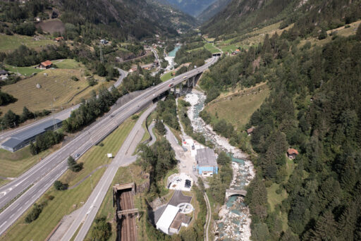 Wassen birdview